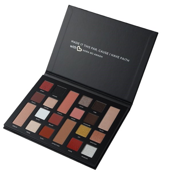 Faith Eyeshadow Palette 20 Colors